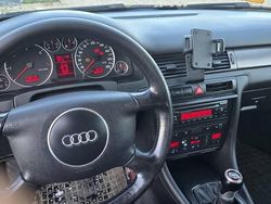 Czarny Używany 2004 Audi A6 Kombi | 11 500 zł (Dość drogi)