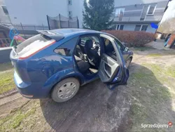 Niebieski Używany 2008 Ford Focus Hatchback | 13 200 zł (Uczciwa cena)