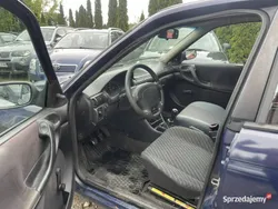 Niebieski ciemny Używany 2000 Opel Astra Sedan/Limuzyna | 1500 zł (Dobra cena)