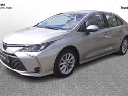 Srebrny Używany 2022 Toyota Corolla Comfort Sedan/Limuzyna | 81 800 zł (Dość drogi)