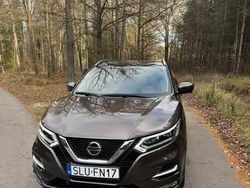 Brązowy Używany 2019 Nissan Qashqai SUV | 71 000 zł (Dobra cena)