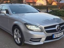 Srebrny Używany 2013 Mercedes CLS350 AMG Kombi | 75 900 zł