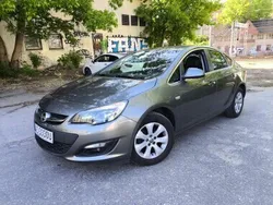 Beżowy Używany 2018 Opel Astra Sedan/Limuzyna | 38 600 zł (Dobra cena)