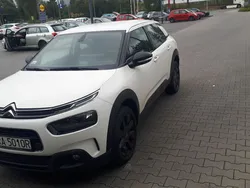 Biały Używany 2018 Citroën C4 Cactus Hatchback | 47 000 zł