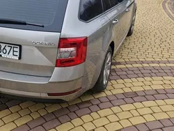 Srebrny Używany 2019 Skoda Octavia Kombi | 59 999 zł (Dobra cena)