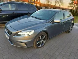 Szary Używany 2016 Volvo V40 R-Design Kombi | 47 800 zł