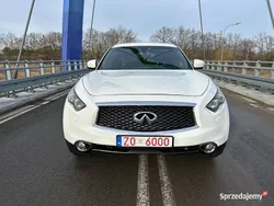 Używany 2017 Infiniti QX70 Premium | 67 650 zł