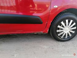Czerwony Używany 2009 Citroën Berlingo Minivan | 9500 zł (Uczciwa cena)