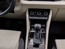 Używany 2019 Skoda Karoq SUV | 83 800 zł (Uczciwa cena)