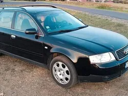 Czarny Używany 2002 Audi A6 Kombi | 8000 zł