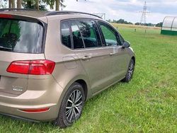 Używany 2016 VW Golf Sportsvan Minivan | 51 500 zł