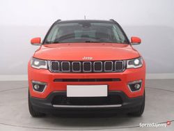 Pomarańczowy Używany 2017 Jeep Compass SUV | 67 999 zł (Uczciwa cena)