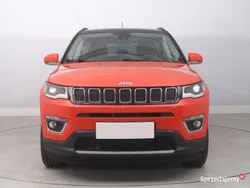 Pomarańczowy Używany 2017 Jeep Compass SUV | 69 999 zł (Uczciwa cena)