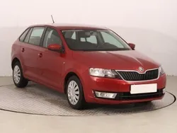 Czerwony Używany 2013 Skoda Rapid Hatchback | 26 999 zł (Uczciwa cena)