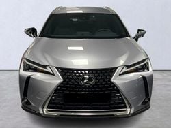 Srebrny (metalik) Używany 2023 Lexus UX SUV | 152 500 zł