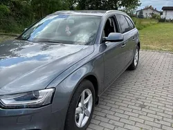 Szary Używany 2012 Audi A4 Kombi | 41 900 zł (Uczciwa cena)