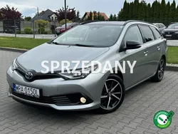 Szary Używany 2017 Toyota Auris Hybrid Kombi | 62 900 zł (Uczciwa cena)