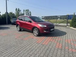 Czerwony Używany 2014 Ford Escape Titanium SUV | 37 800 zł (Super Cena)