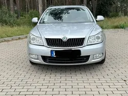 Srebrny Używany 2011 Skoda Octavia Kombi | 13 500 zł (Dobra cena)