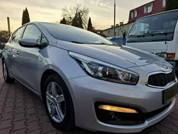 Srebrny Używany 2017 Kia Ceed 2 Hatchback | 43 500 zł (Uczciwa cena)