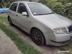 Srebrny Używany 2000 Skoda Fabia Hatchback | 1900 zł (Dobra cena)
