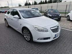 Biały Używany 2010 Opel Insignia OPC Hatchback | 26 000 zł (Uczciwa cena)
