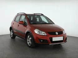Czerwony Używany 2011 Suzuki SX4 Hatchback | 23 999 zł (Uczciwa cena)