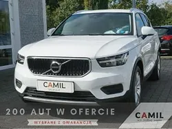 Biały (metalik) Używany 2020 Volvo XC40 SUV | 103 000 zł