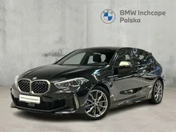 Czarny szafir metalizowany Używany 2024 BMW M135 Shadowline Hatchback | 199 900 zł (Uczciwa cena)