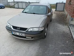 Złoty Używany 1997 Opel Vectra Sedan/Limuzyna | 5500 zł