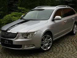 Srebrny Używany 2013 Skoda Superb Kombi | 34 800 zł (Super Cena)