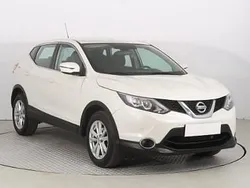 Biały Używany 2016 Nissan Qashqai SUV | 48 499 zł (Uczciwa cena)