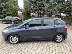 Używany 2005 Honda FR-V Minivan | 9500 zł (Uczciwa cena)
