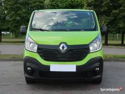 Zielony Używany 2015 Renault Trafic Van | 43 999 zł (Super Cena)