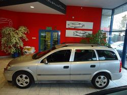 Srebrny metalik (metallic) Używany 2000 Opel Astra Sedan/Limuzyna | 3400 zł