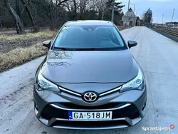 Używany 2018 Toyota Avensis Premium Sedan/Limuzyna | 60 000 zł (Uczciwa cena)