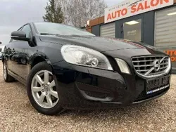 Inny kolor Używany 2012 Volvo V60 Kombi | 36 900 zł (Uczciwa cena)