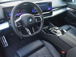 Czarny szafir metalizowany Używany 2024 BMW 520 Shadowline Sedan/Limuzyna | 263 900 zł (Uczciwa cena)