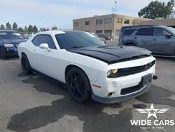 Niebieski (metalik) Używany 2017 Dodge Challenger Coupe | 58 100 zł