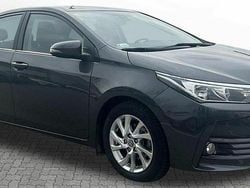 Szary Używany 2016 Toyota Corolla Sedan/Limuzyna | 57 600 zł (Uczciwa cena)