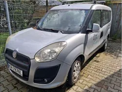 Szary Używany 2010 Fiat Doblò Minivan | 8400 zł