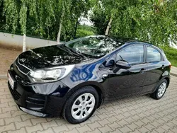 Czarny Używany 2015 Kia Rio 2 Hatchback | 29 990 zł (Uczciwa cena)