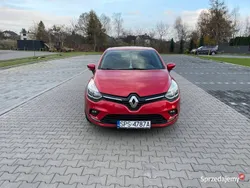Czerwony Używany 2016 Renault Clio IV Hatchback | 28 000 zł (Dość drogi)