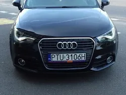 Czarny Używany 2013 Audi A1 Hatchback | 31 600 zł