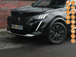 Czarny (metalik, perła) Używany 2020 Peugeot 2008 GT-line SUV | 69 990 zł (Dość drogi)