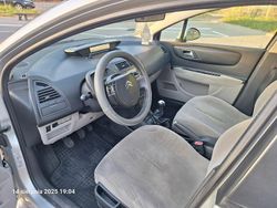 Srebrny Używany 2007 Citroën C4 Hatchback | 6500 zł (Uczciwa cena)