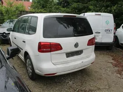 Biały Używany 2013 VW Touran Minivan | 14 900 zł