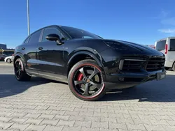 Czarny (metalik) Używany 2021 Porsche Cayenne SUV | 416 000 zł