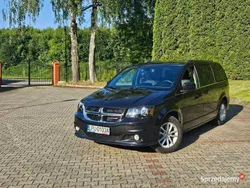 Czarny Używany 2019 Dodge Grand Caravan Minivan | 61 000 zł (Super Cena)