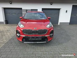 Czerwony Używany 2019 Kia Sportage 2 SUV | 59 900 zł (Dobra cena)